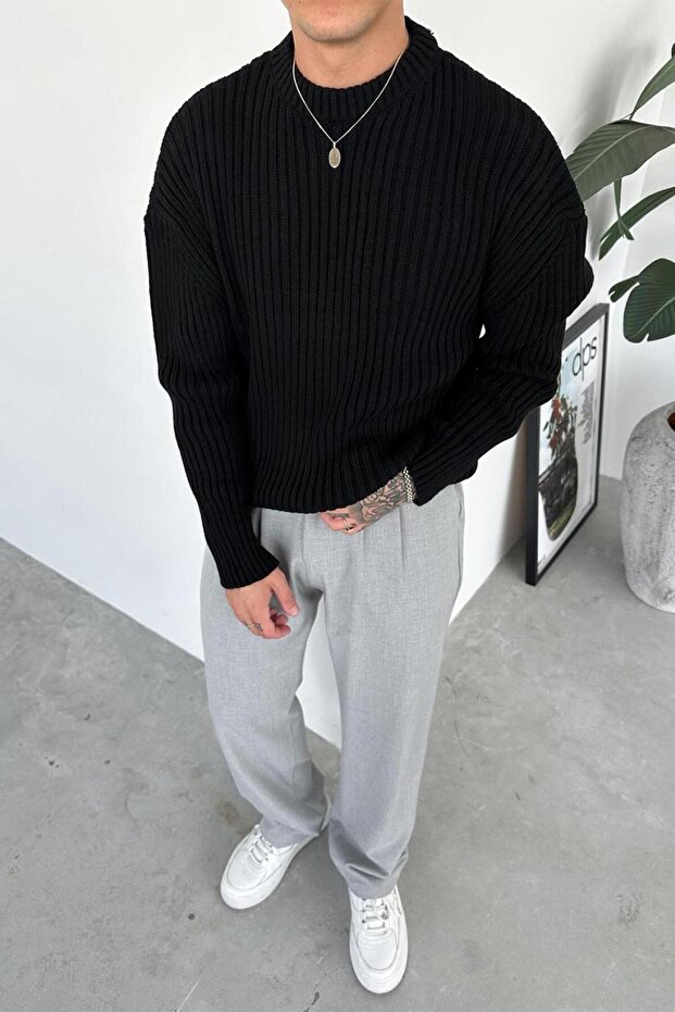 Black Crew Neck Ribbed Oversize Knit Sweater