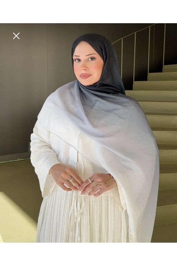 Gradient Two-Color Bamboo Kashmir Series Shawl Tok Stand
