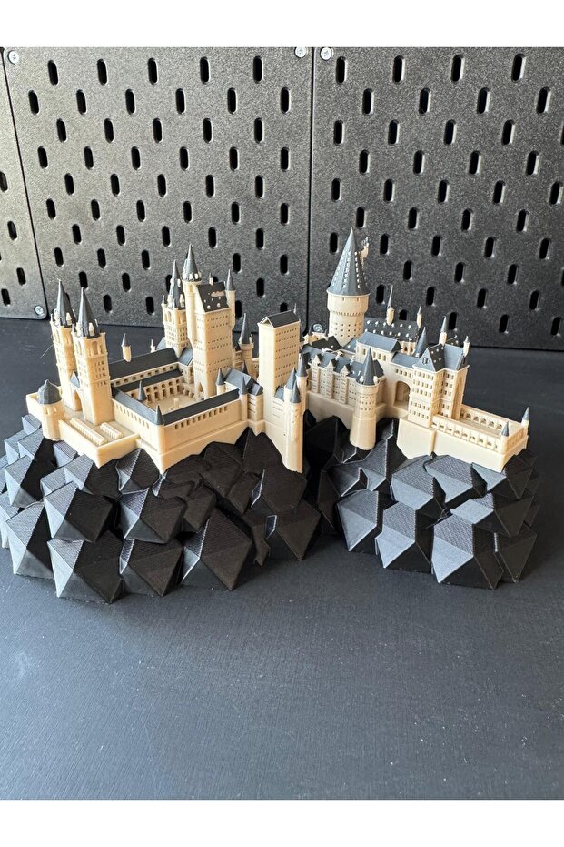 Harry Potter Hogwarts Model - 3