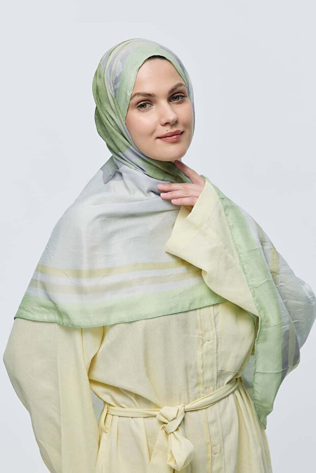 September Pattern Bamboo Shawl - 3