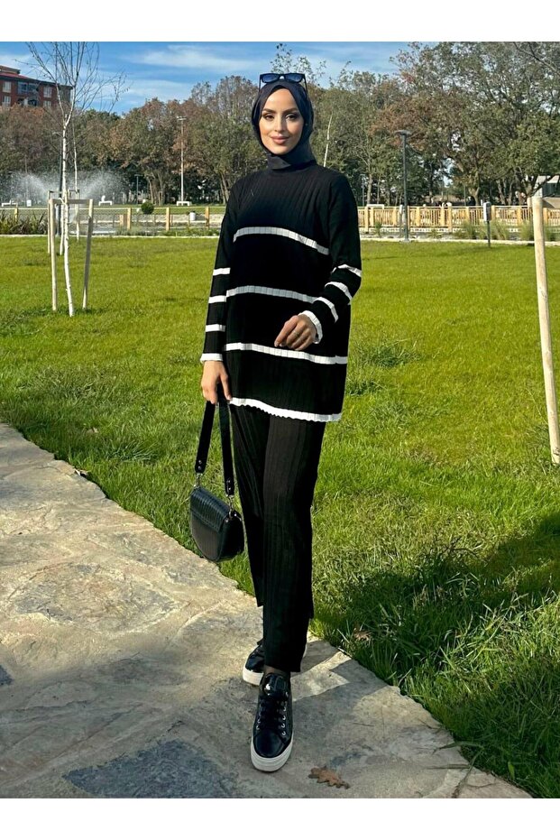 New Season Striped Knitwear Set