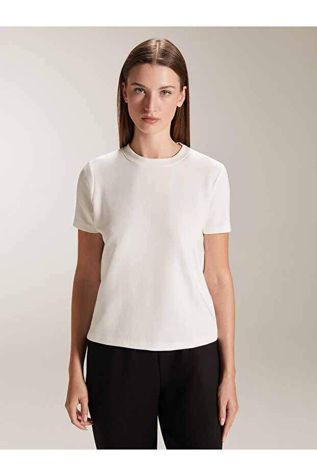 Two Mt Shop Quality Lcw Vision White Interlock Plain Standard & Regular Short Sleeve Women's T-Shirt