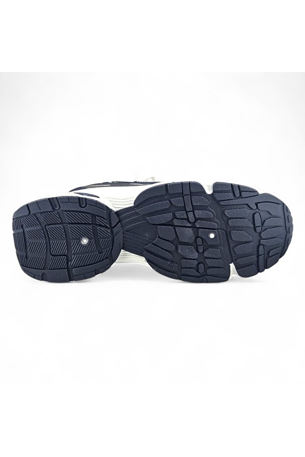 أحذية رياضية لوغو برايم - 4