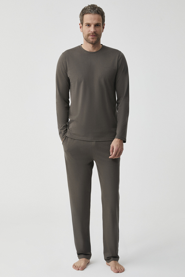 طقم بيجامة ناعم الملمس - 1