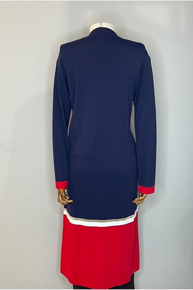 Front Buttoned Knitted Jacket - 2