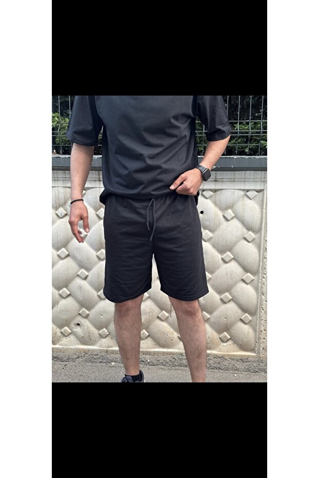 Rahat kalıp siyah şort - 1