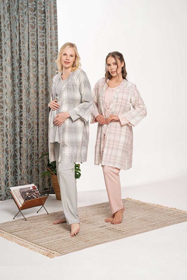 Women's Powder Flannel Embroidered Plaid Winter Special Design Maternity Pajama Set