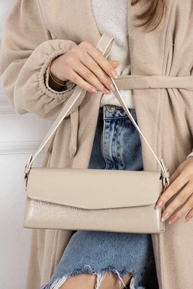 Skin Leather Small Baguette Women's Hand and Shoulder Bag