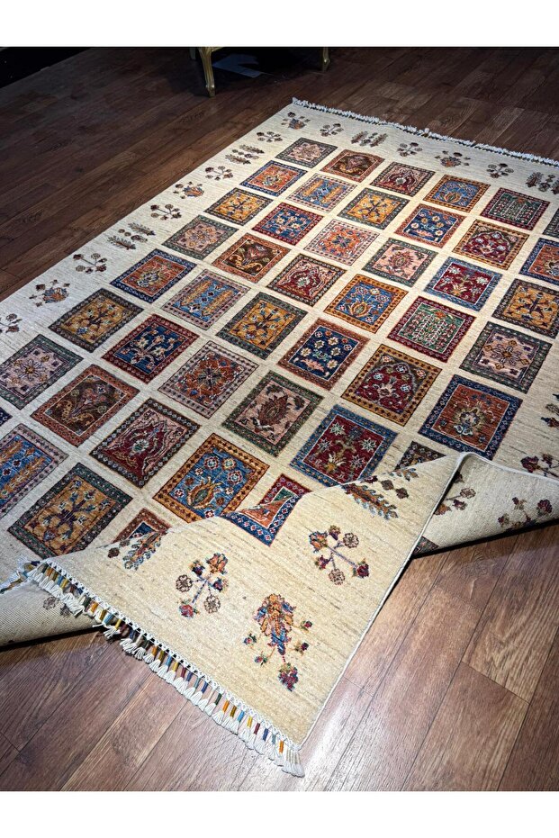 El dokuma Afgan halısı - 2