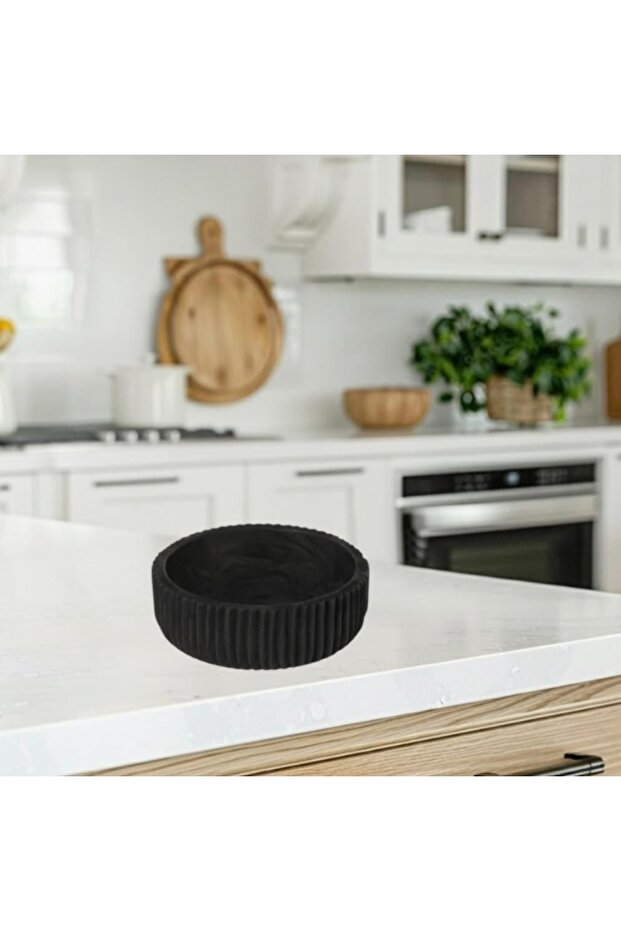 Round serving platter with elegant wavy design - 1