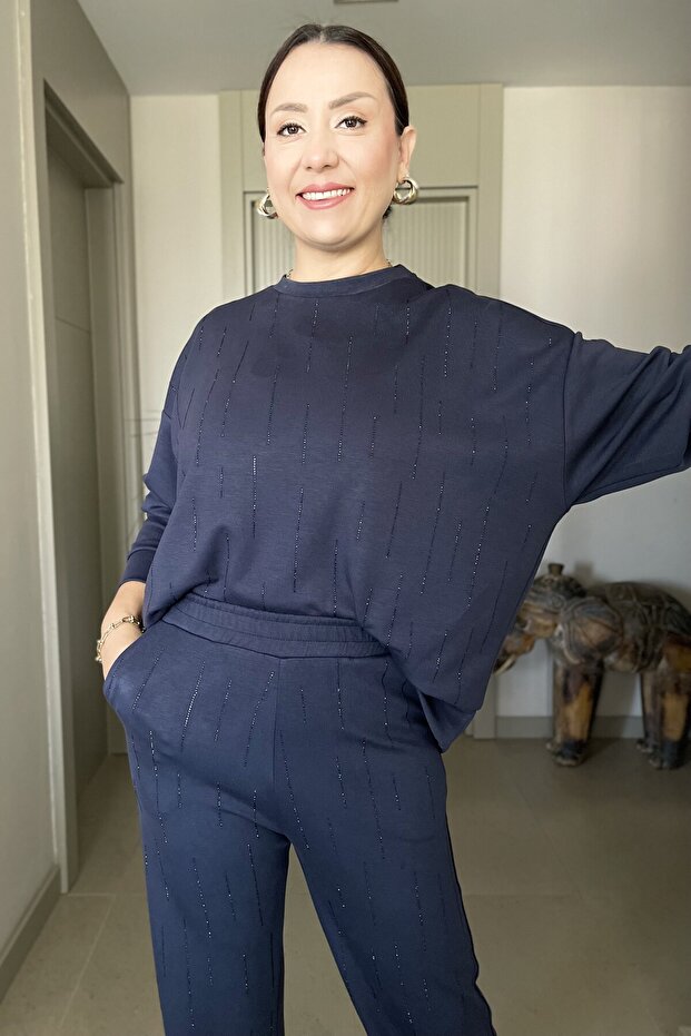 Shiny Stone Soft Textured Sweatshirt Tracksuit Set