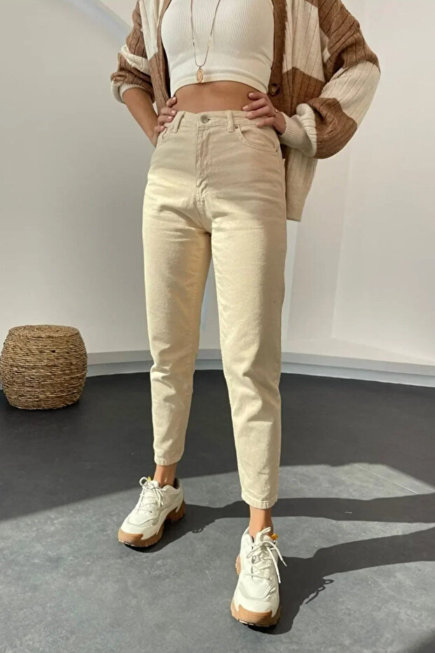 A181810001 Magas derekú krémszínű Mom Jeans Lycra rugalmas, extra kényelmes szabású világos krémszínű farmernadrág - 2