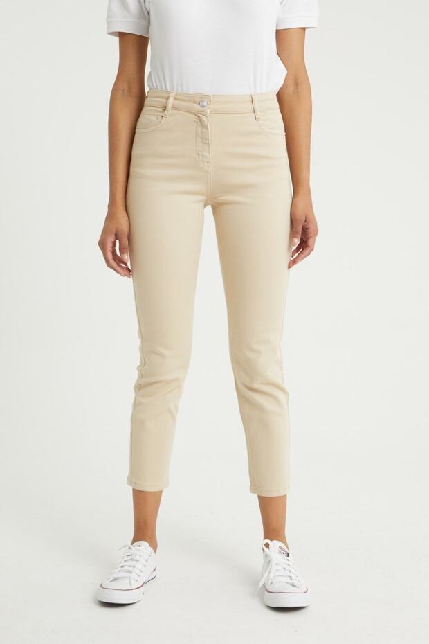 A15054441 Cream High Waist Mom Comfort Slim Fit Jeans