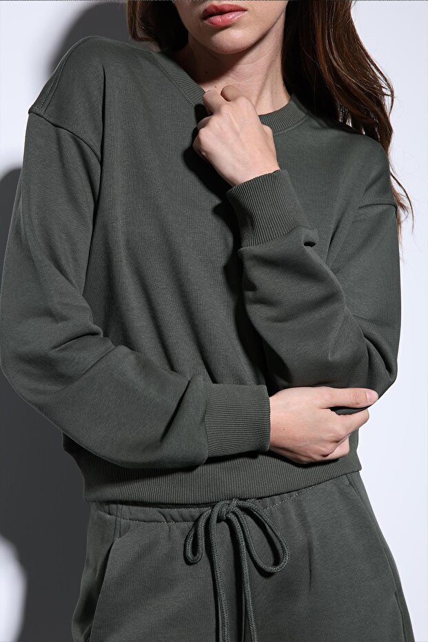Haki Basic Kadın Sweatshirt - 3