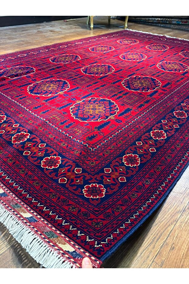 El dokuma Afgan halısı - 4