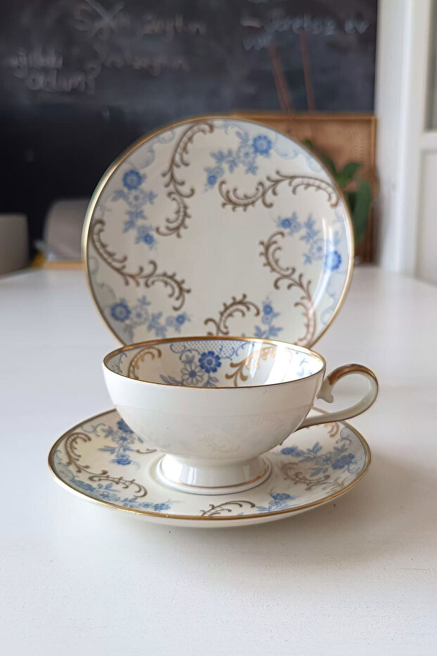 12401 Antique Porcelain Tea Cup 3 Pieces 180 ml