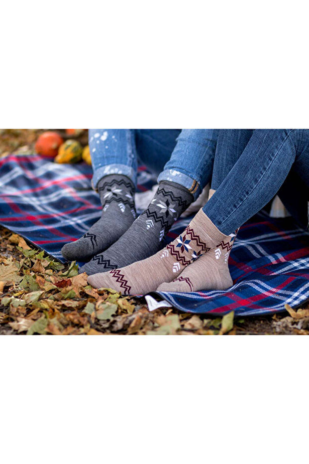 Beige Snowflake Wool Socks - 4