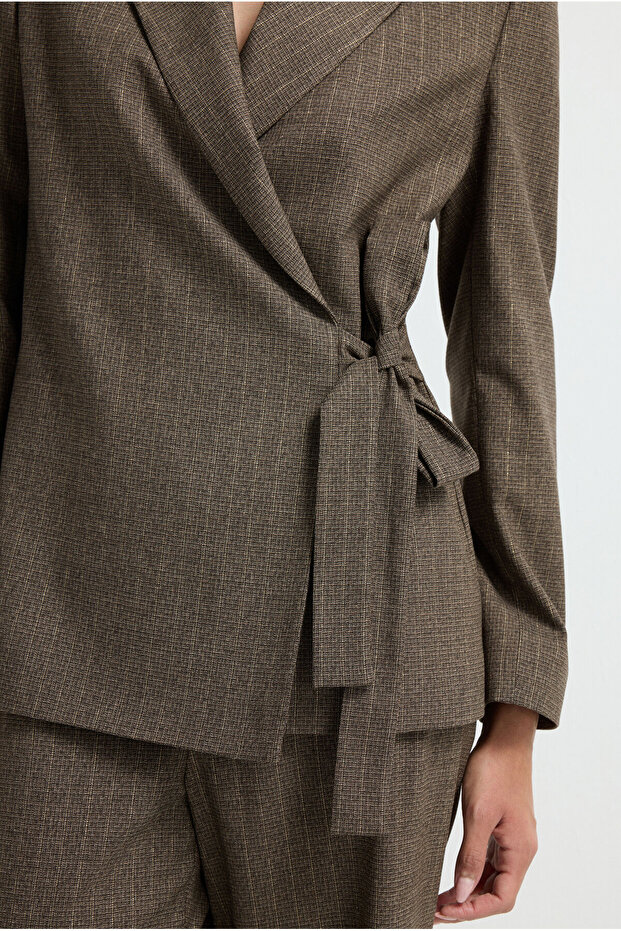 Yandan Bağlamalı Ceket - 3