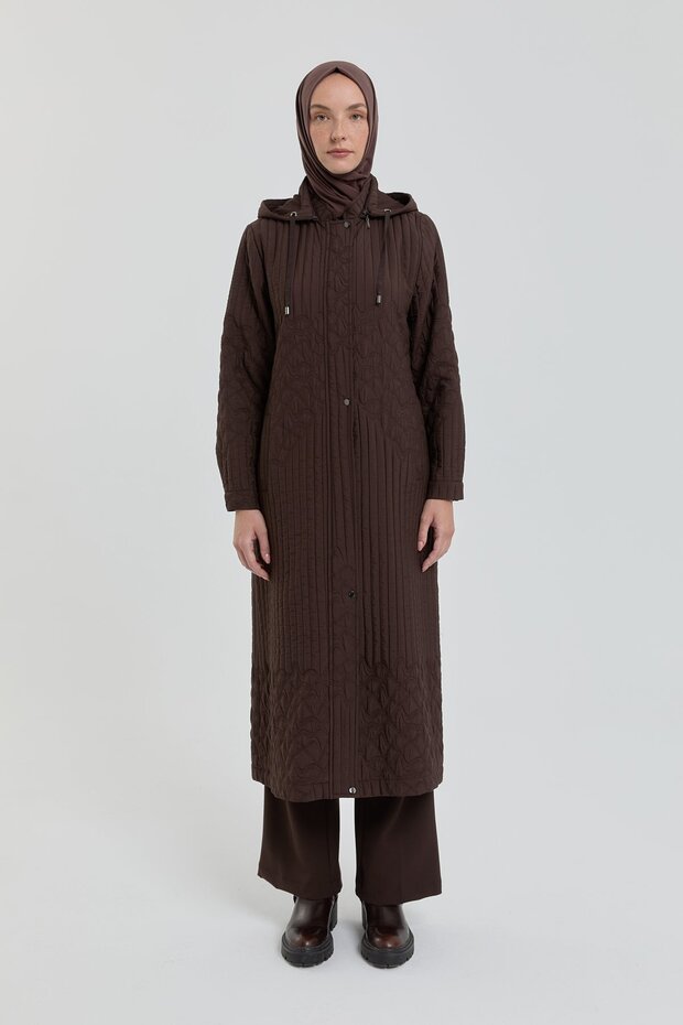 Large Size Thin Quilted Portable Hooded Overcoat Brown
