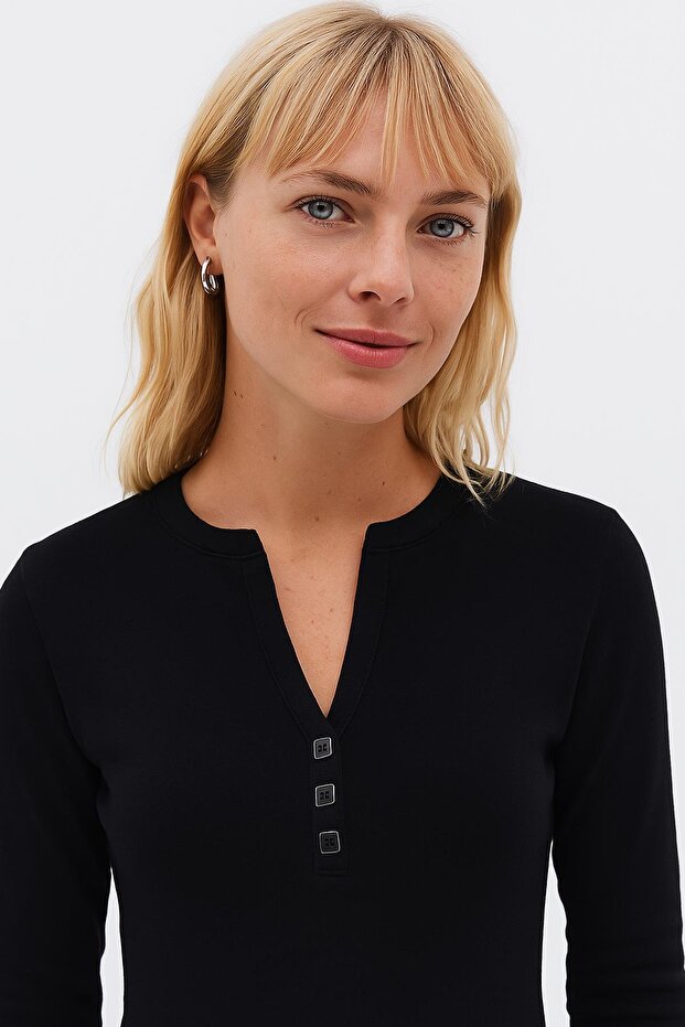 Flexible V-Neck T-Shirt Black