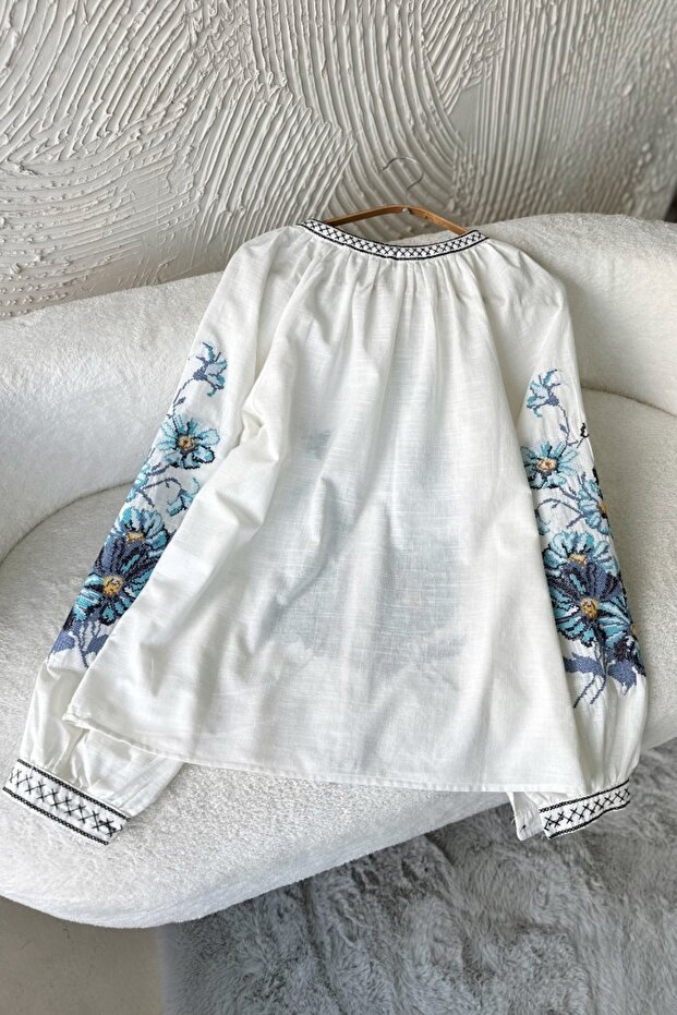 Evin Beyaz Gömlek - 4