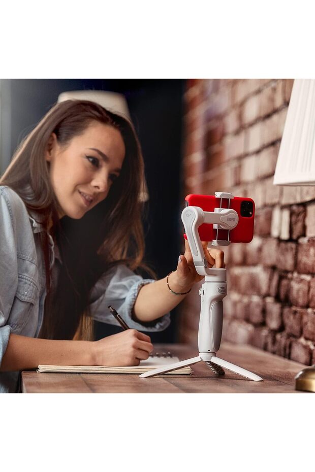 Smooth Q4 Combo Gimbal Stabilizer, Handheld 3-Axis Gimbal for Smartphone - 4