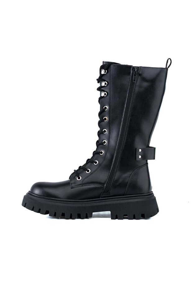 Siyah Kadın Bot - 4