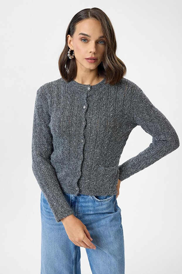 Pullu Örgü Hırka - 4