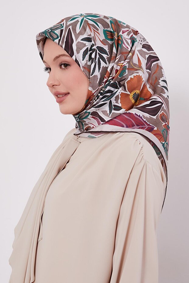 Gray Petunia Pattern Twill Silk Scarf - 1