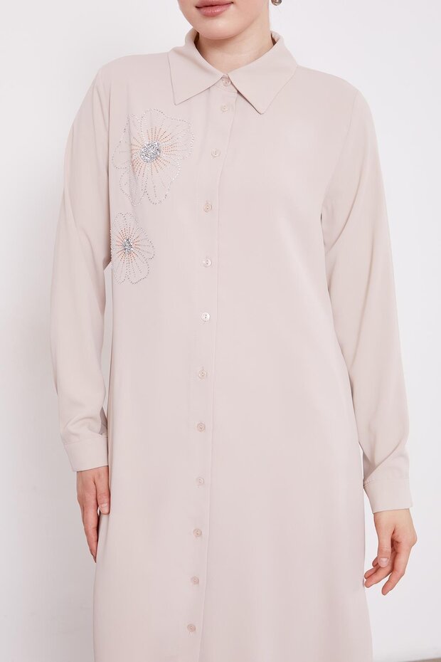 تونيك مطبوع بنمط زهرة الحجر البيج - 5