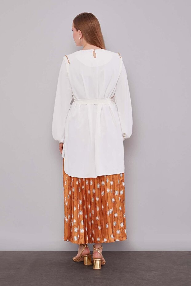 طقم تنورة منقوشة بتصميم تابا المطوي - 4