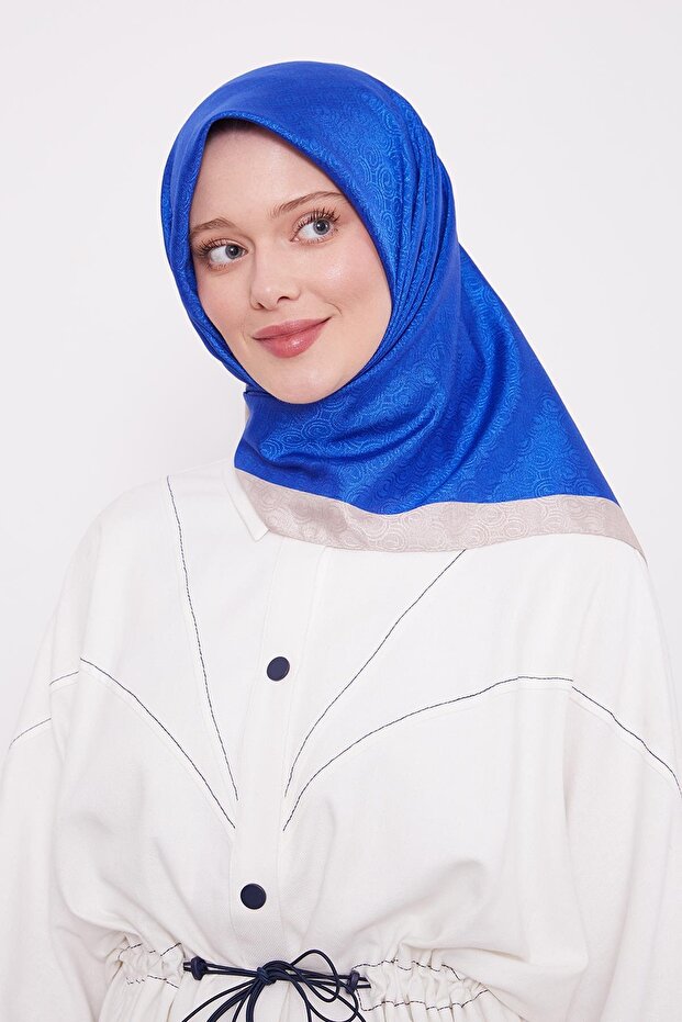 وشاح ساكس بنمط حلقة مونوغرام - 2