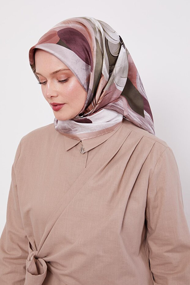 وشاح حريري بنمط السلمون البنفسجي - 2