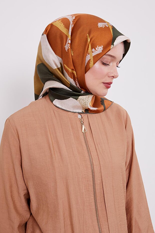 وشاح حريري بنمط دائري أخضر - 2