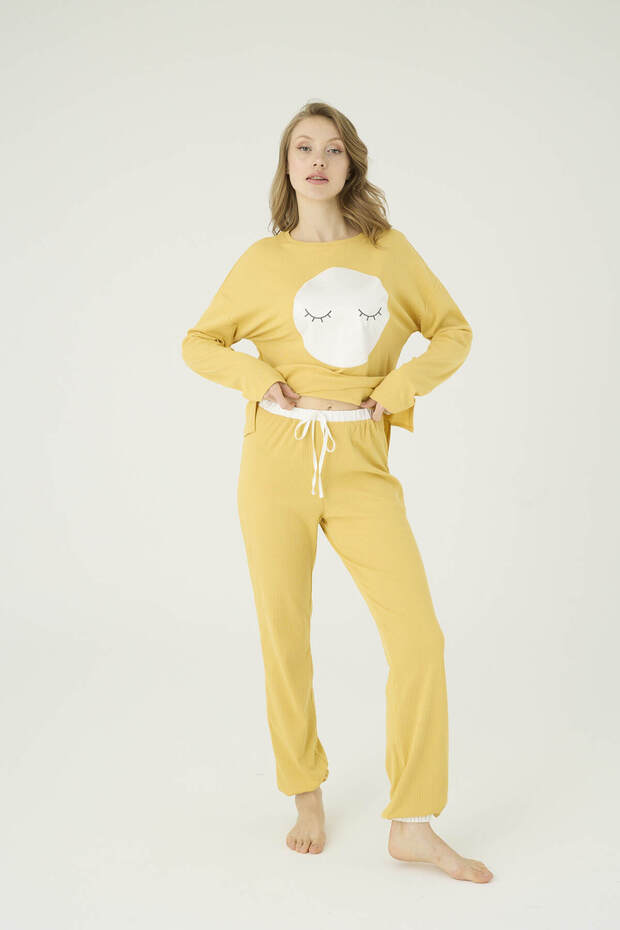 Closed Eye Printed Pajama Set with Leg and Waist White Rubber Detail