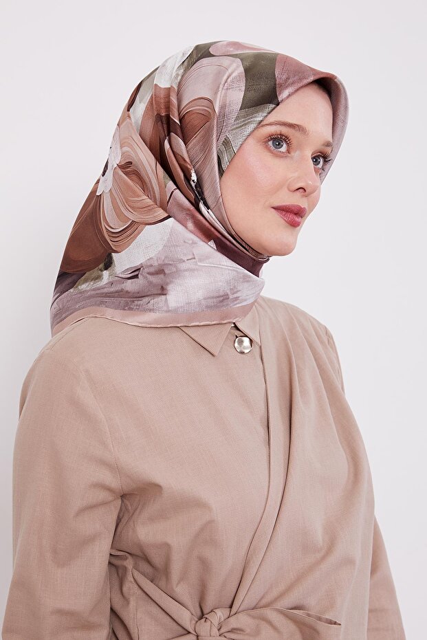 وشاح حريري بنمط السلمون البنفسجي - 1