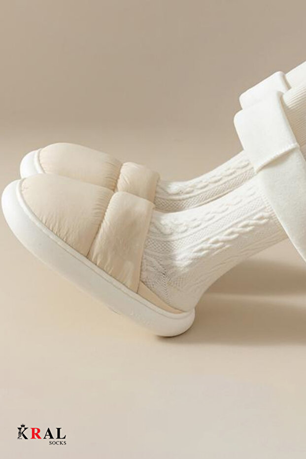 Kadın Yün Çorap (4 Çift) Kışlık Termal Etkili Soft Yünlü Doku - 3