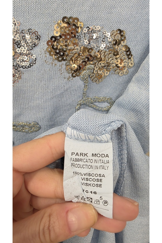 Bluz Çiçek Pullu V Yaka - 6