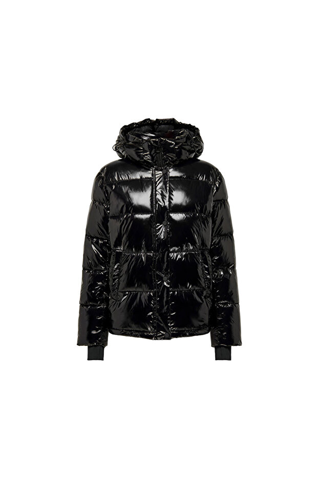 معطف Onlannlouis Premium Puffer Jkt Otw النسائي اليومي