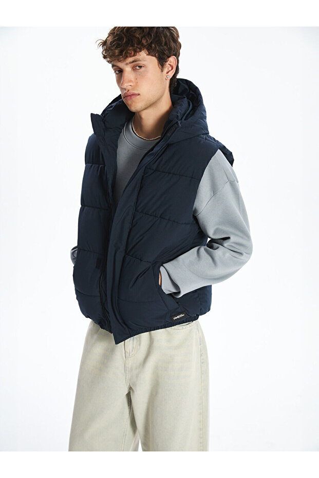 Navy Blue Standard Fit Hooded Men's Puffer Vest