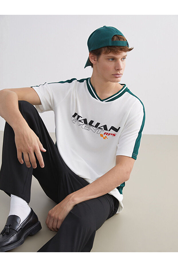 Vizyon New Season V-Neck Printed Men's T-Shirt