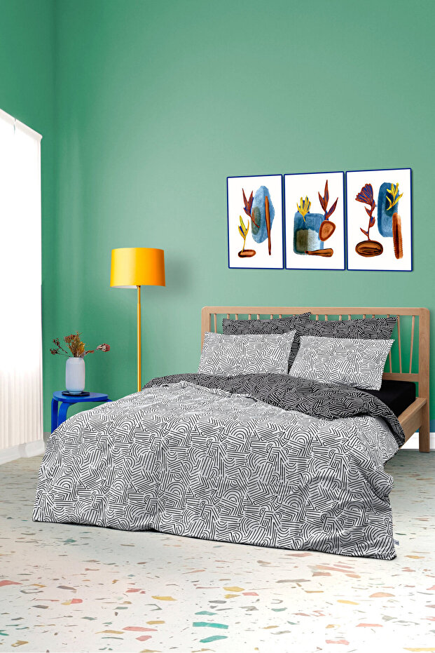 Mono Double Size Fitted Sheet Duvet Cover Set Maze Black