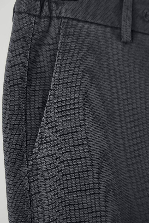 Siyah Erkek Regular Fit Dokulu Rahat Pantolon TMNAW26PL00007 - 7