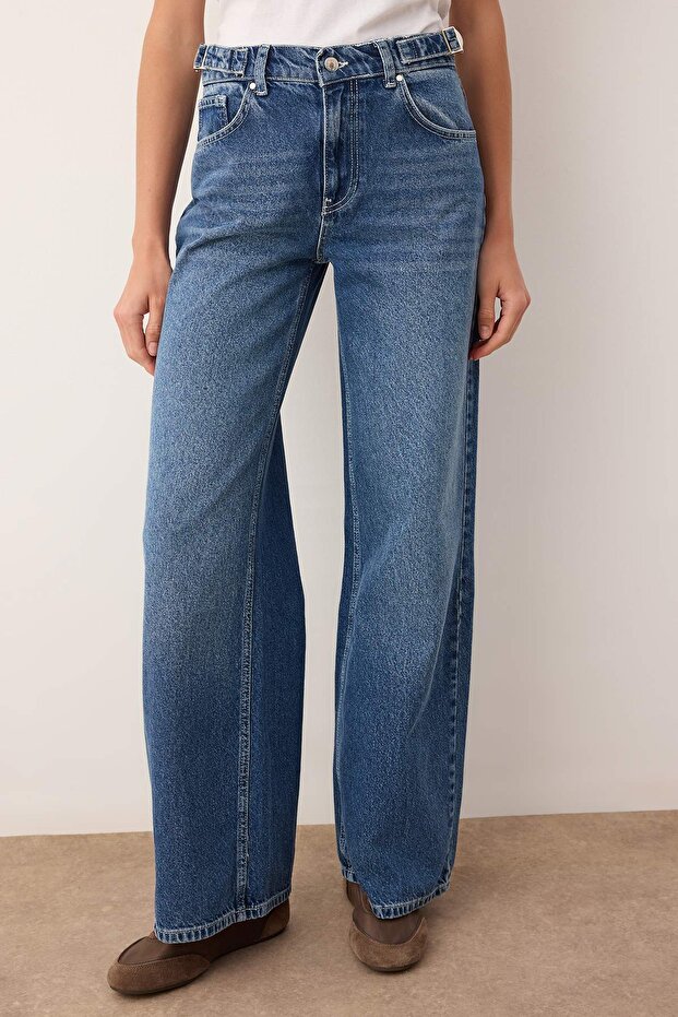 Mavi Düşük Bel Cep Detaylı Wide Leg Geniş Paça Jeans TWOAW26JE00173 - 1
