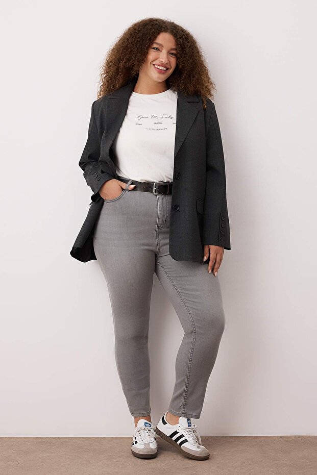 Gri Yüksek Bel Esnek Büyük Beden Skinny Jeans TBBAW26CJ00035