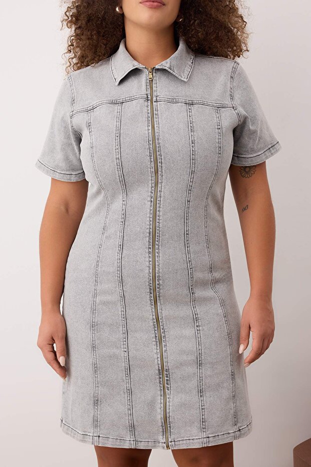 Šedé přední zipové středně elastické džínové šaty velké velikosti TBBSS24AH00206 - 3