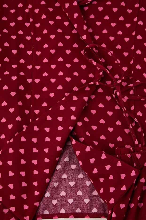 More Sustainable Bordo Puantiye Desenli Kruvaze Yaka Dokuma Pijama Takımı TBBAW24AI00027 - 3