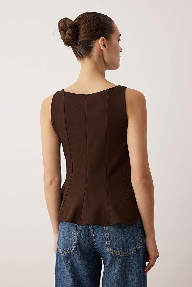Kahverengi Peplum/Belden Oturmalı Kayık Yaka Esnek Örme Bluz TWOAW26BZ00229 - 4