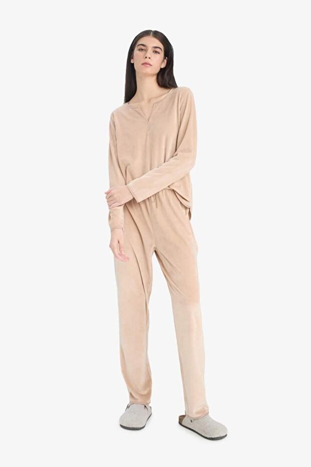 Pijama Takımı Regular Fit Uzun Kollu Velur Üst Uzun Alt-Fall in Love A3356AX25AU - 2