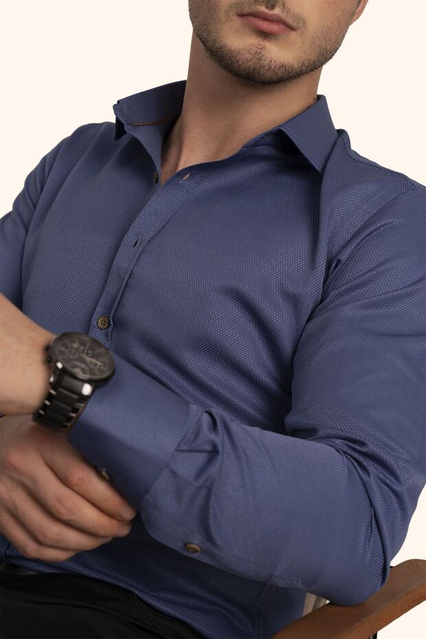 قميص Slimfit للرجال باللون البني النيلي - مع صندوق هدايا وأزرار
